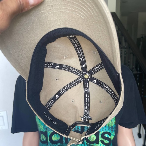 Adidas set of T-shirt and hat Men Sz XL (18/20) gently used - Picture 5 of 12